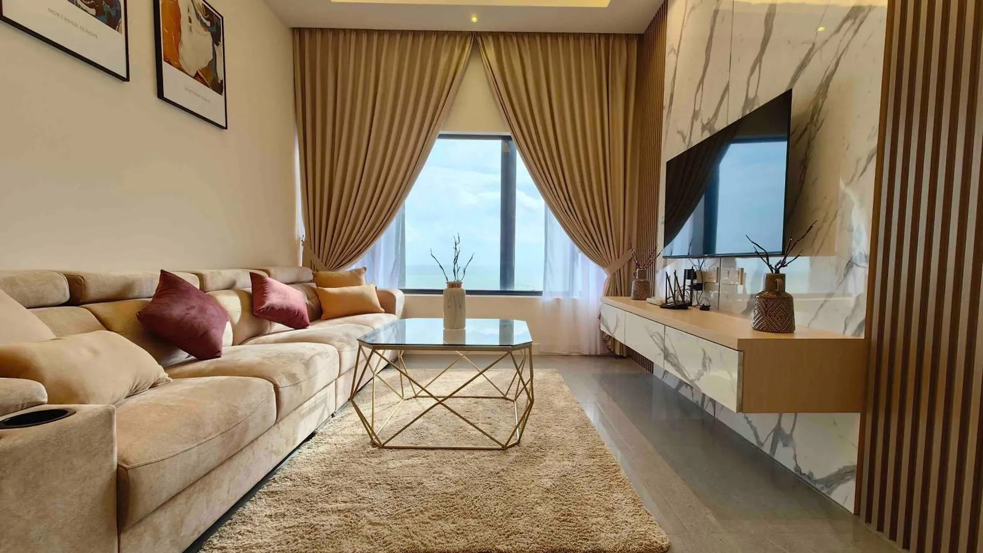 Attic Home Melaka Imperio Residence & Jonker Apartamento