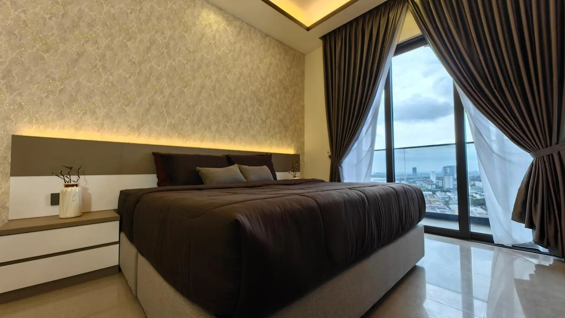 Attic Home Melaka Imperio Residence & Jonker Malasia